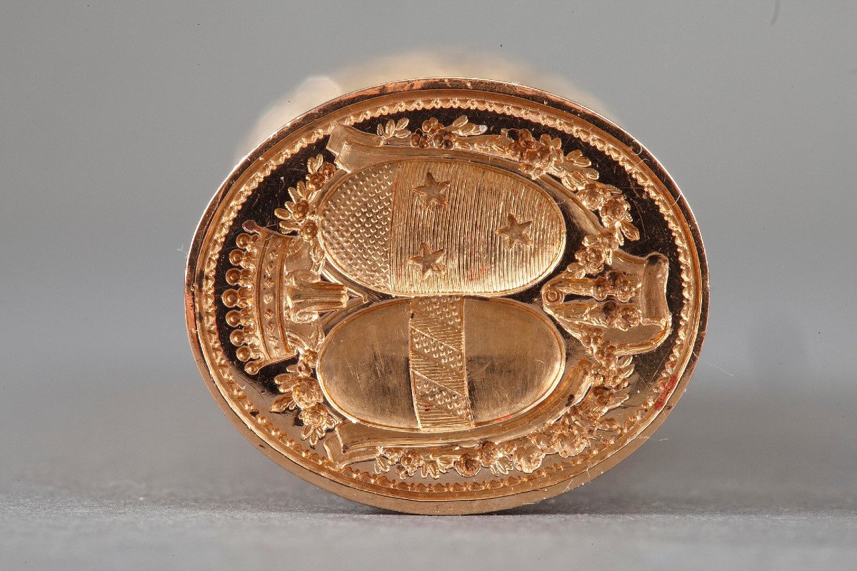 Gold Case For Wax. Louis XV Period. -photo-1