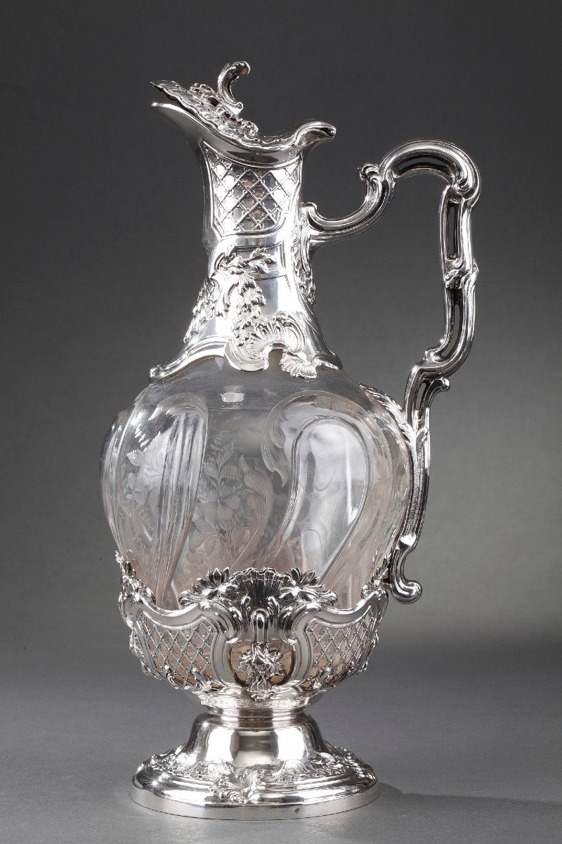 19th Century Pair Of Silver Ewers And Engraved Crystal. -photo-3