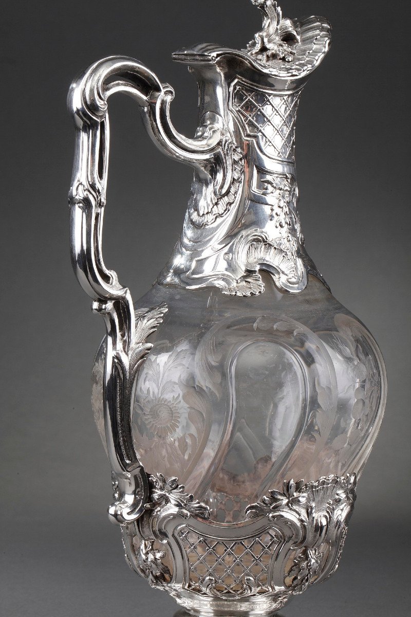 19th Century Pair Of Silver Ewers And Engraved Crystal. -photo-1