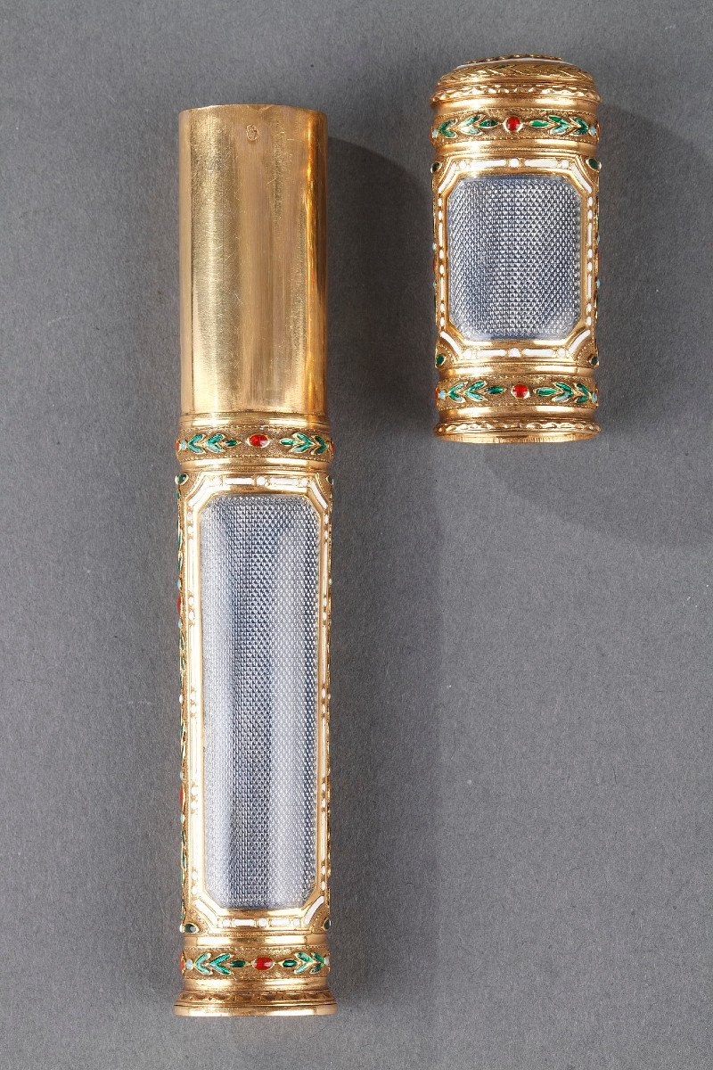 Gold And Enamel Case For Wax. Louis XVI Period. -photo-1