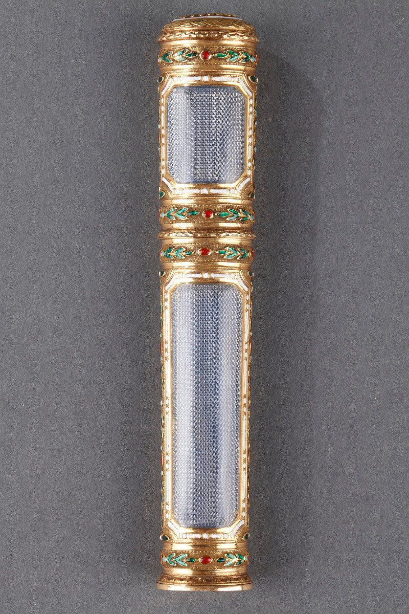Gold And Enamel Case For Wax. Louis XVI Period. 
