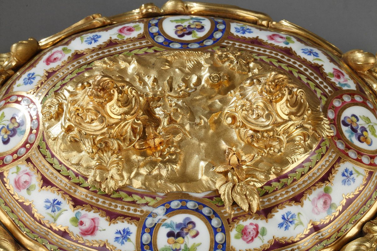 Mid-19th Century Gilt Bronze And Porcelain Inkwell. -photo-2