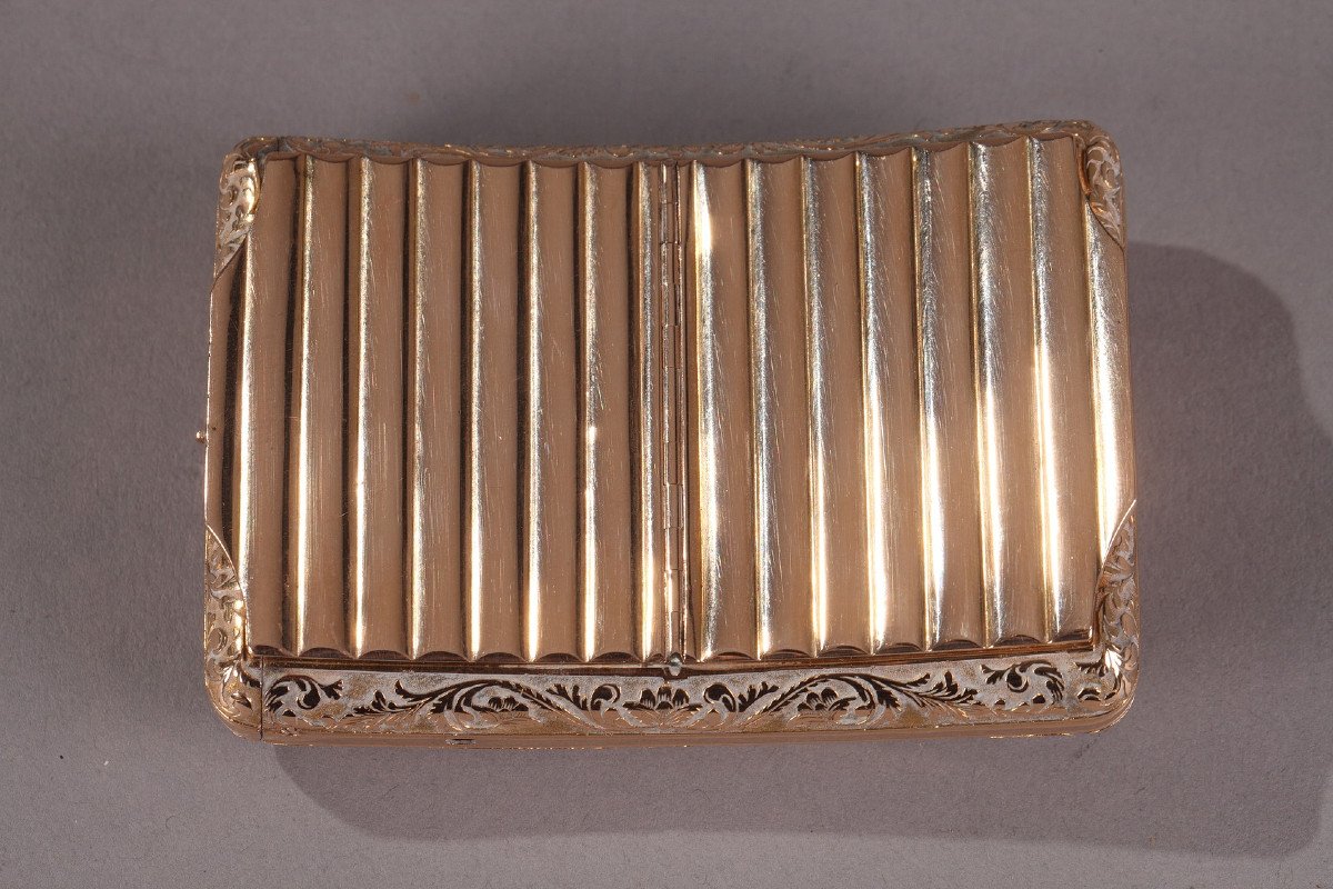 A Gold Musical Snuff Box, Alexandre Magnin. Geneva, Circa 1825 -photo-6