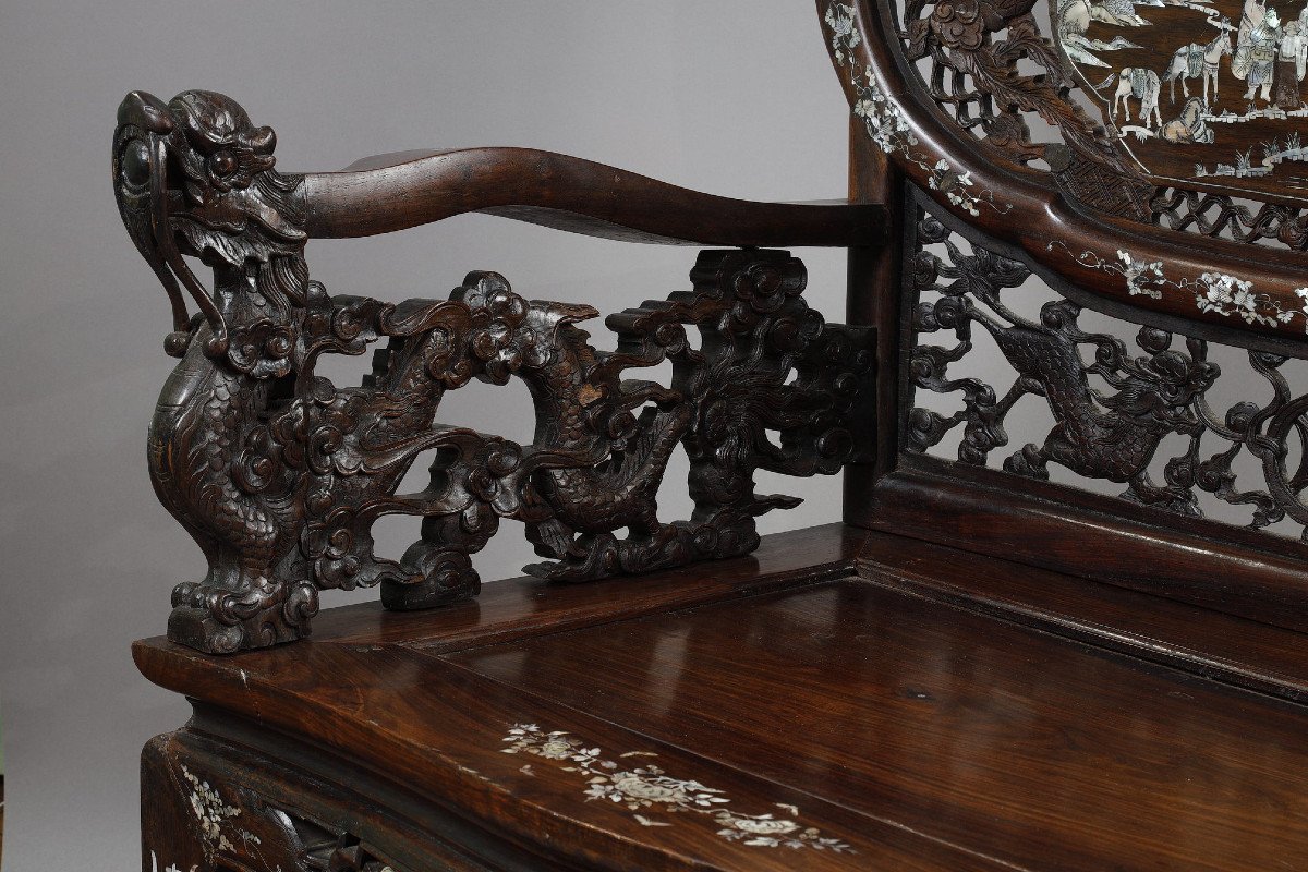 Salon Indochinois En Bois Sculpté Et Incrustations De Nacre. Début Du XXème Siècle. -photo-6