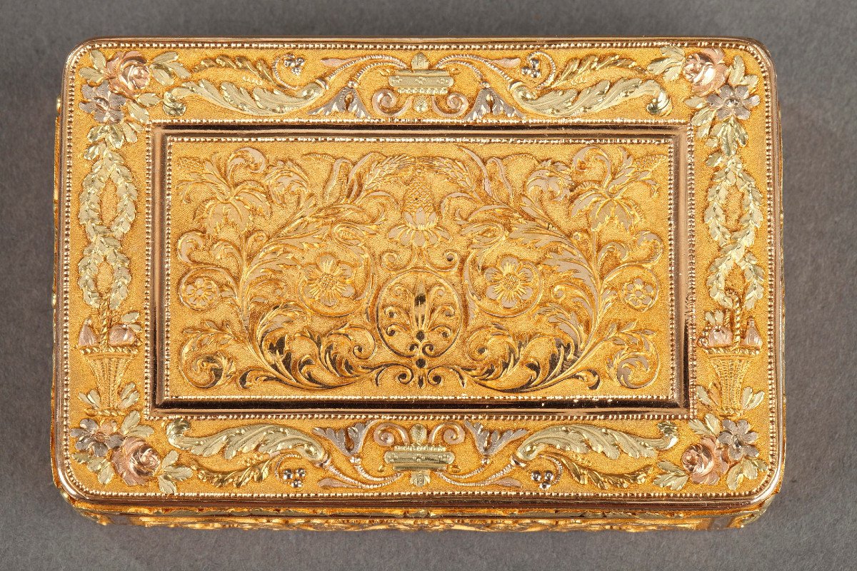 Gold Box. Early 19th Century. Restauration. -photo-2