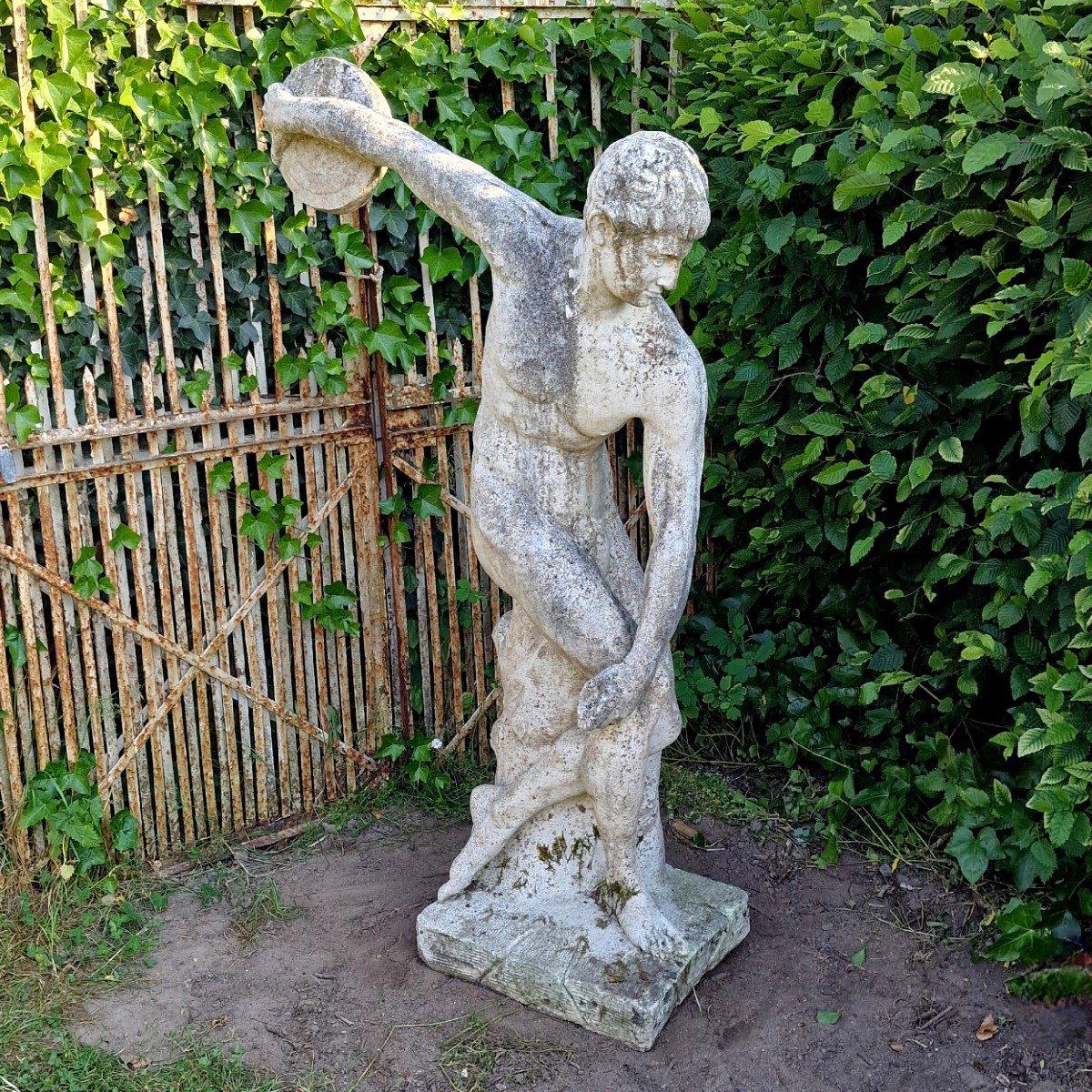 Life Size Cast Stone Discobolus-photo-7