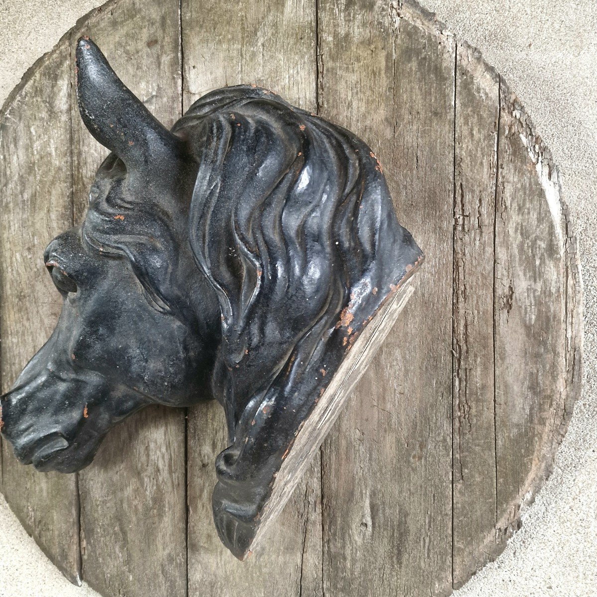 Cast Iron Half Horse Head-photo-6