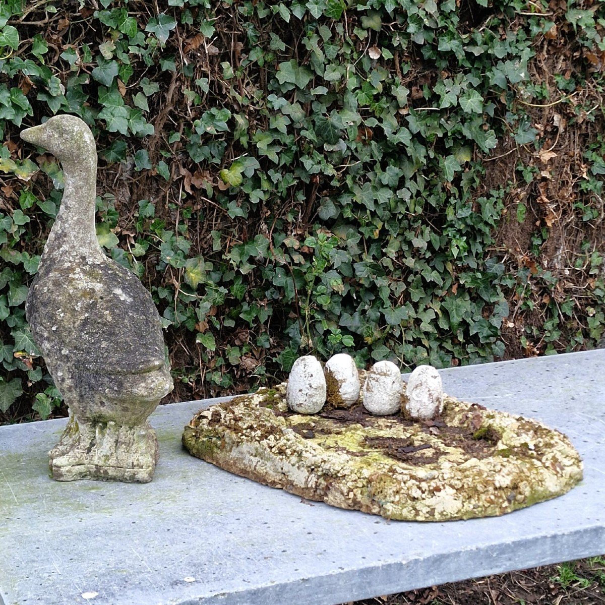Reconstructed Stone Goose With Nest And Eggs-photo-4