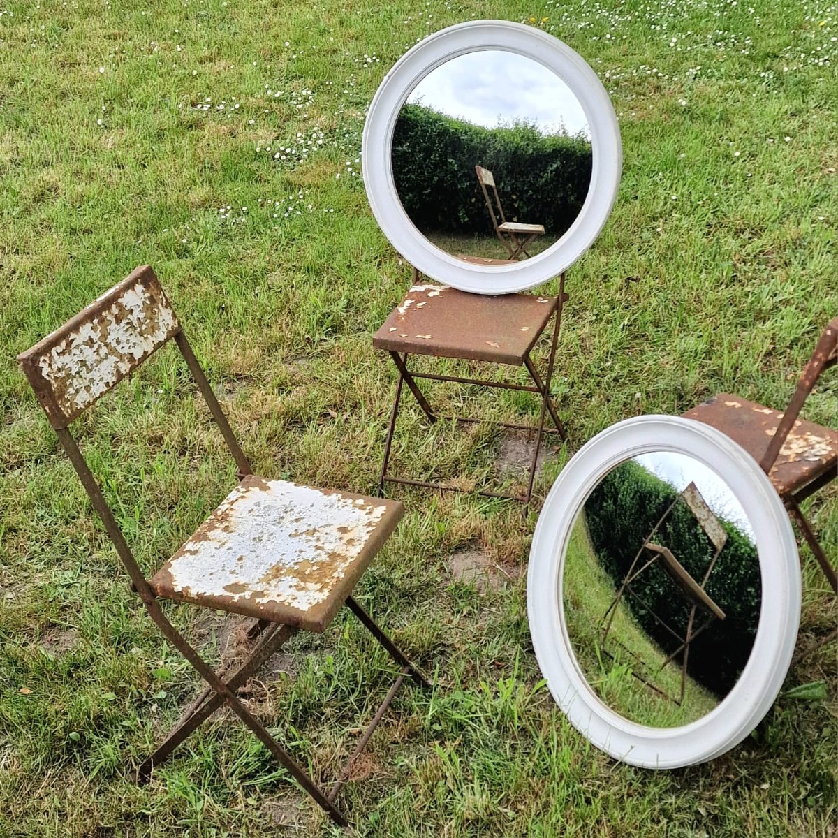 8 Convex Mirrors-photo-1