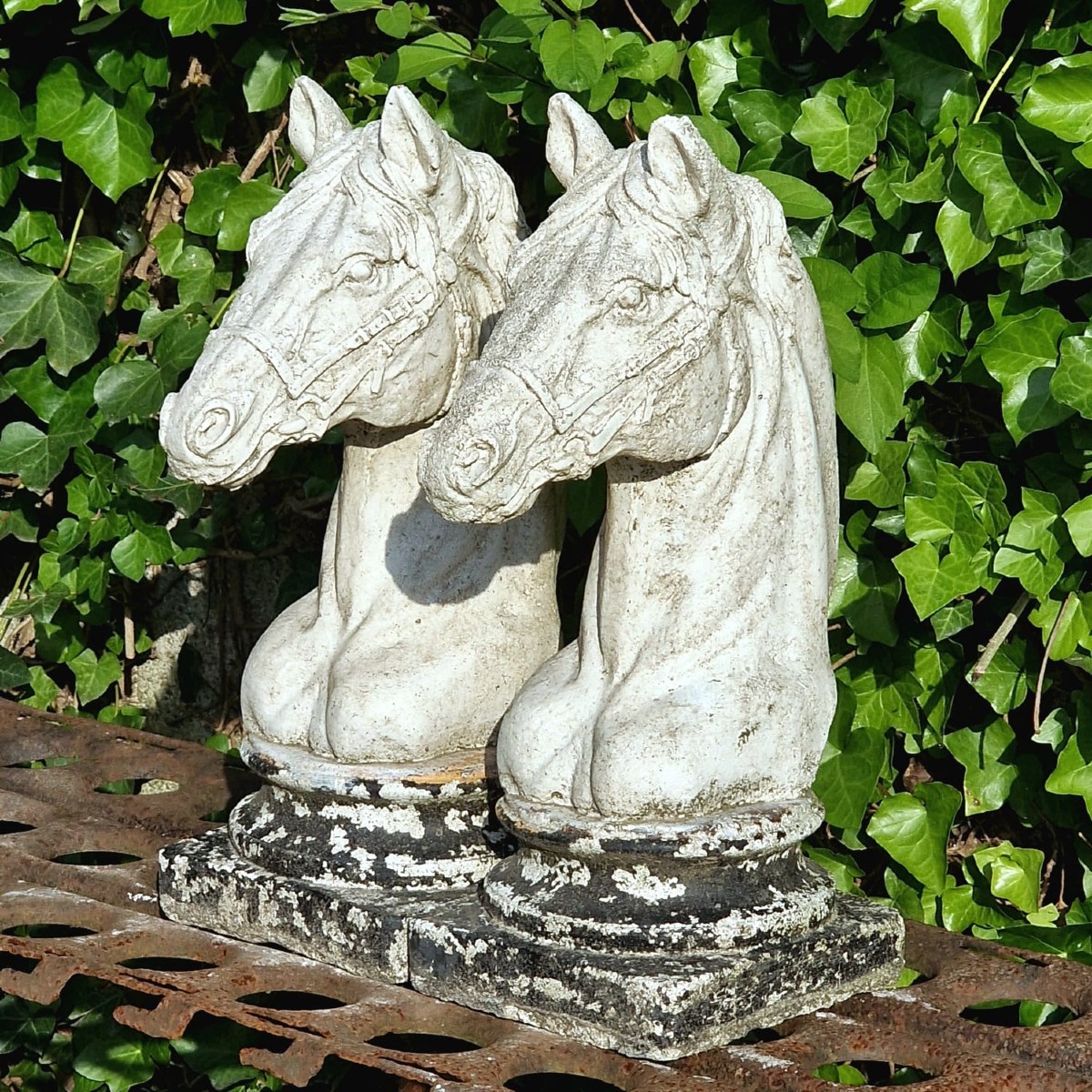 Paire de têtes de cheval -photo-4