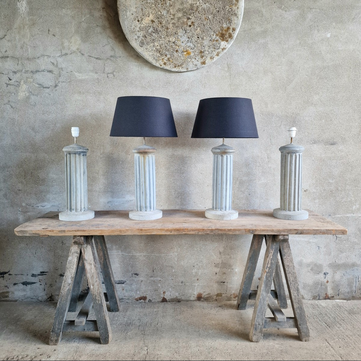 Paire de lampes en zinc