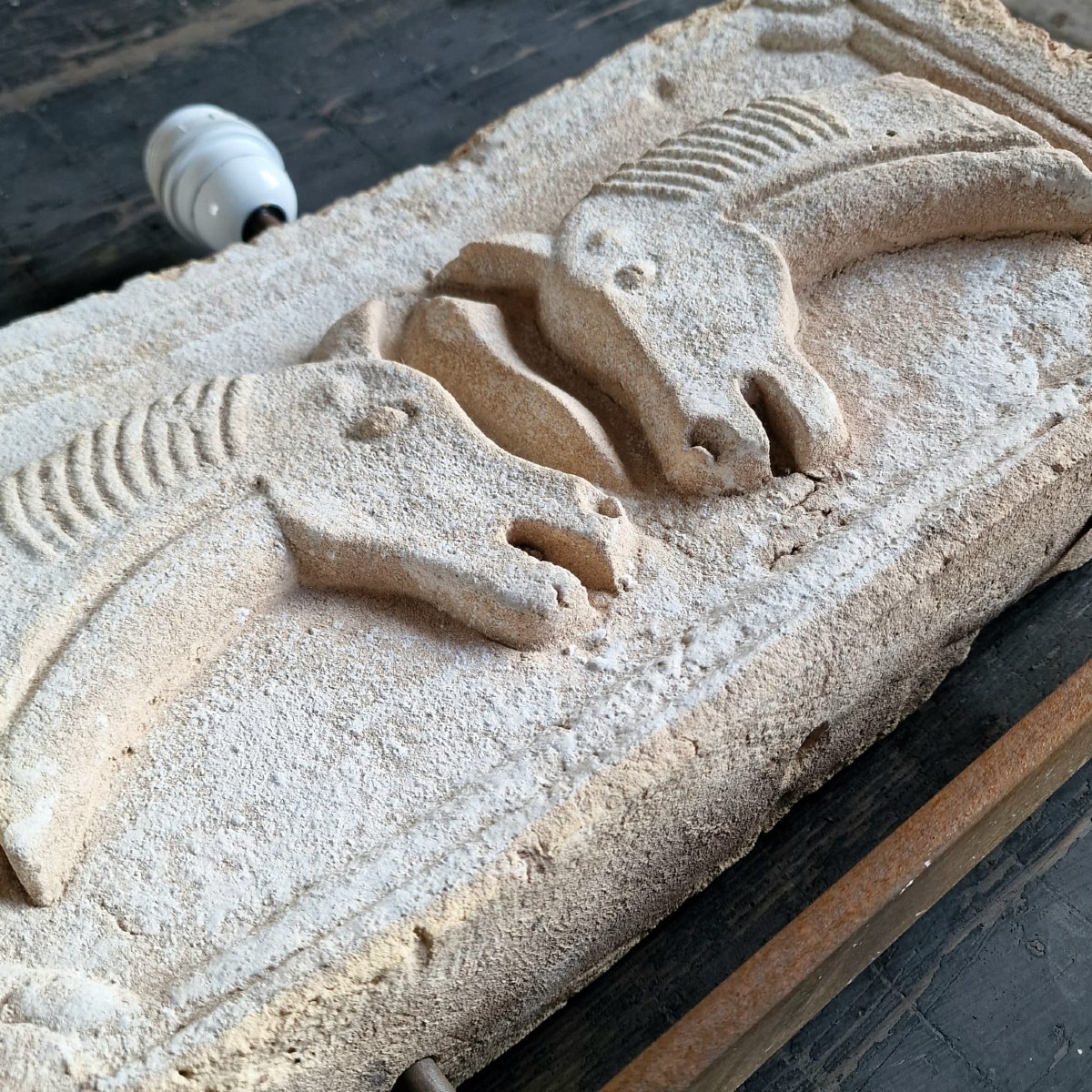 Lampes à cheval en terre cuite-photo-5