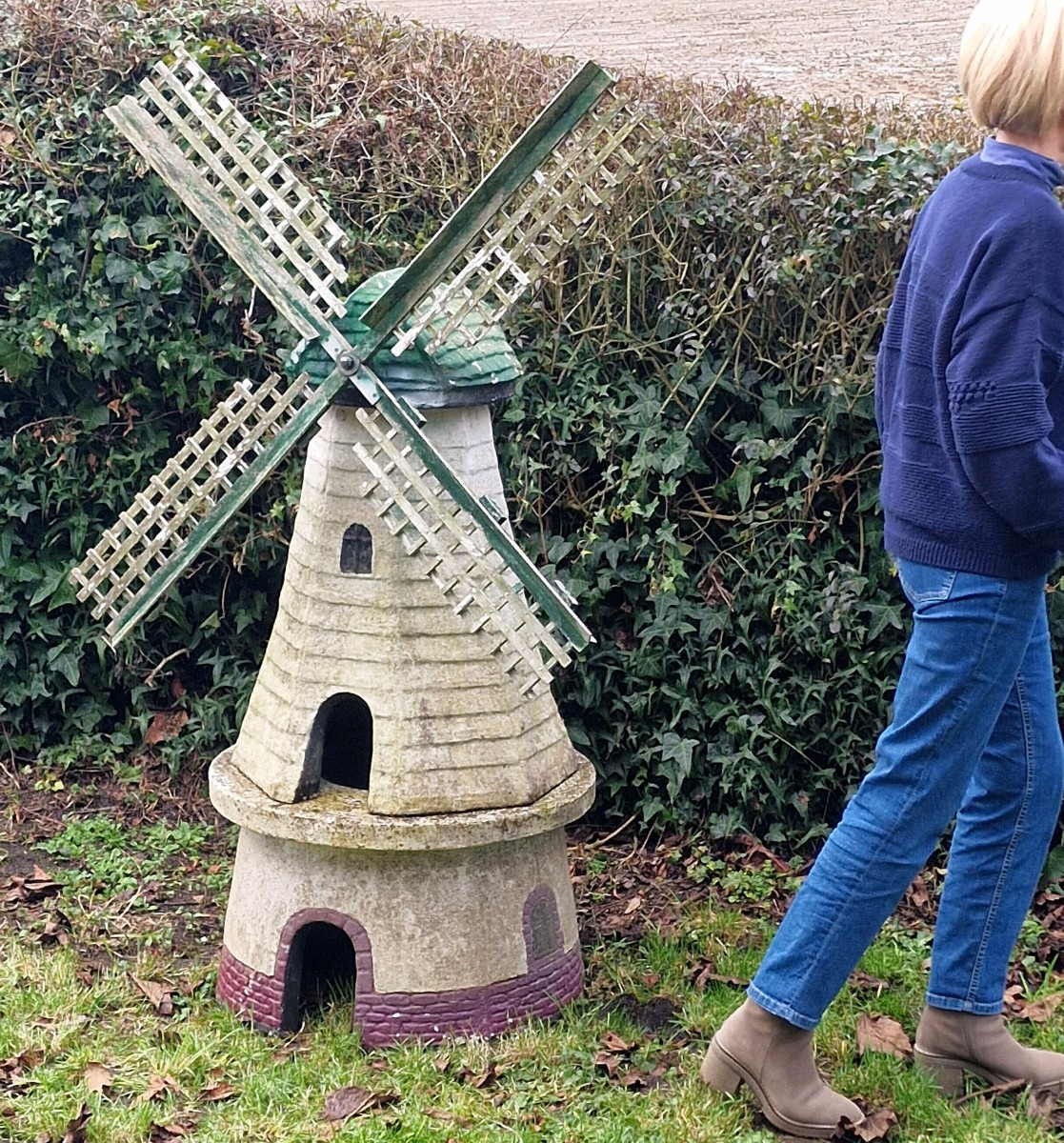 Xl Reconstituted Stone Windmill