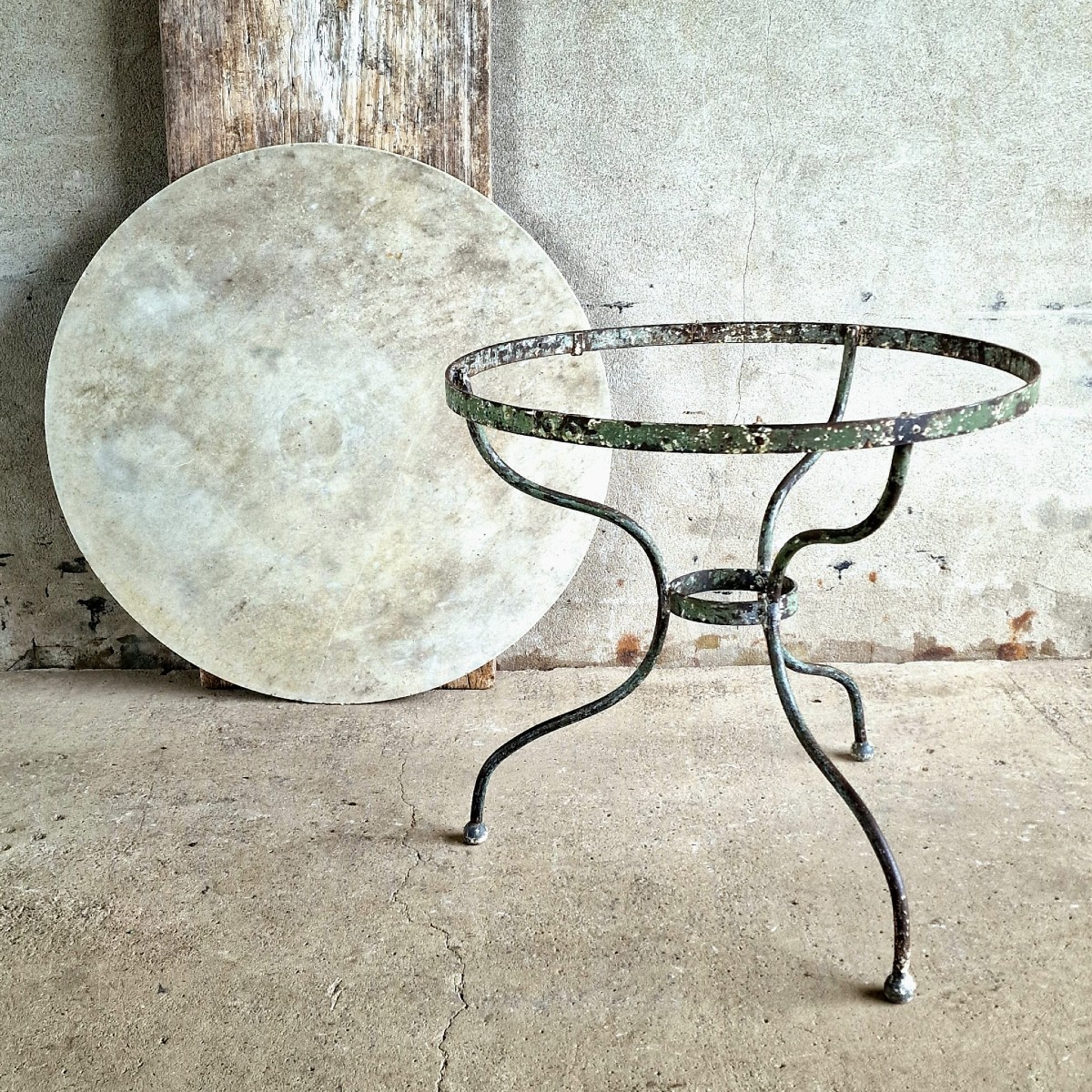 Marble Garden Table-photo-5