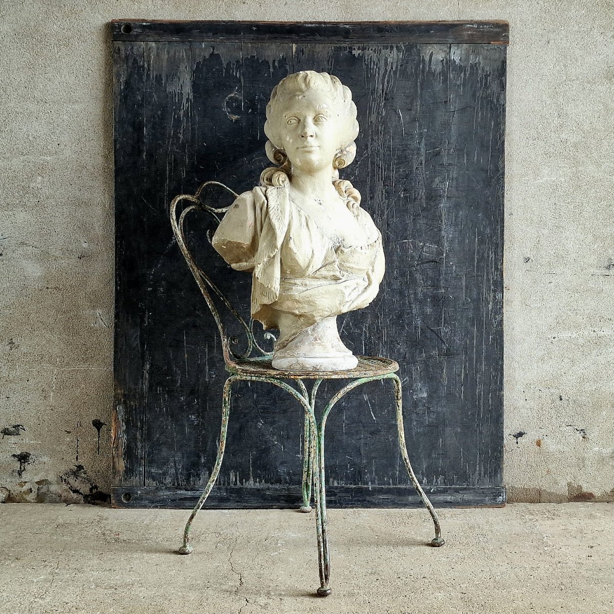 19th Century Plaster Bust Of A Woman-photo-1