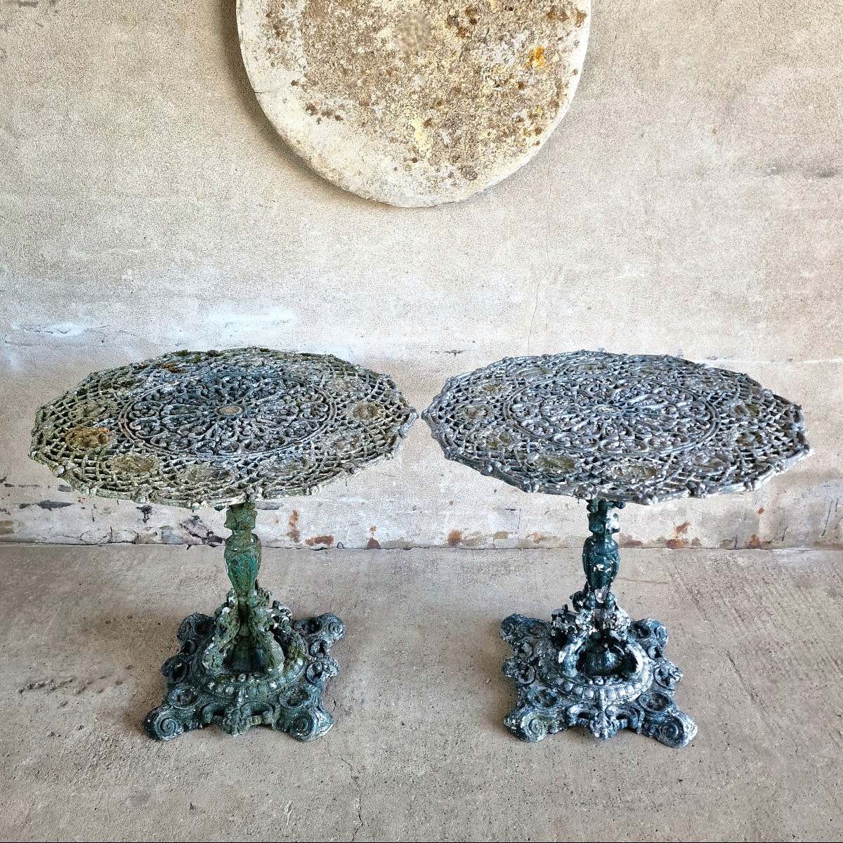 Pair Of Zodiac Tables In Cast Alloy-photo-2