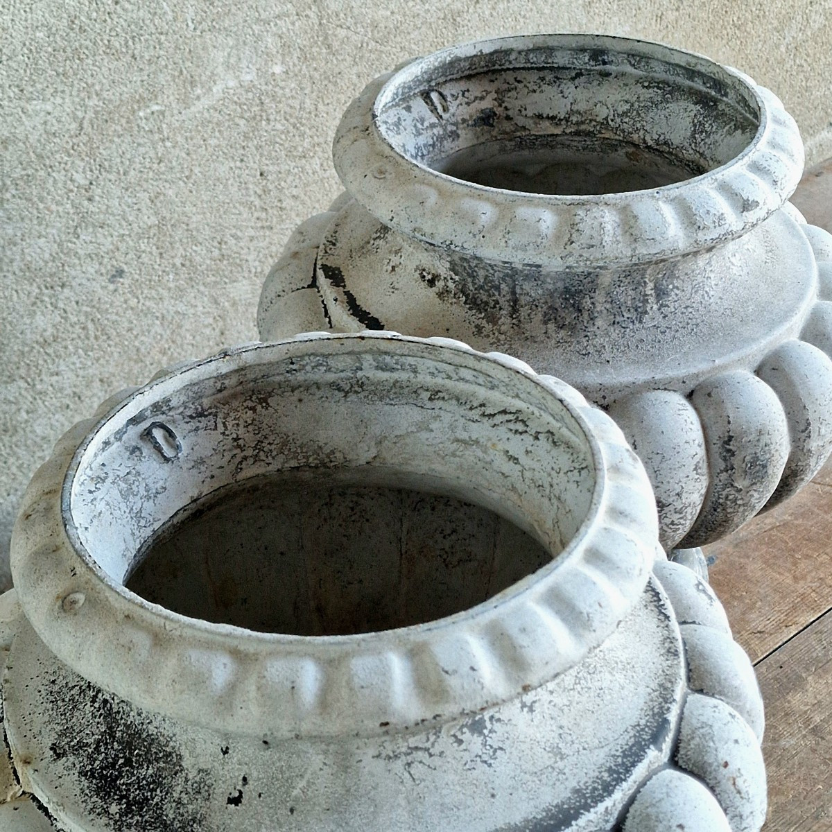 Paire de jardinières en fonte émaillée-photo-3