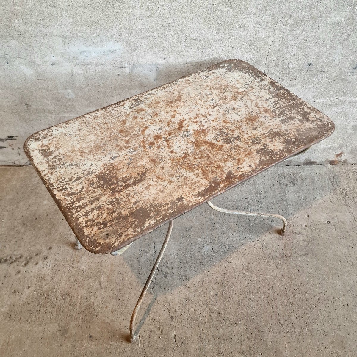Late 19th-century Garden Table-photo-1