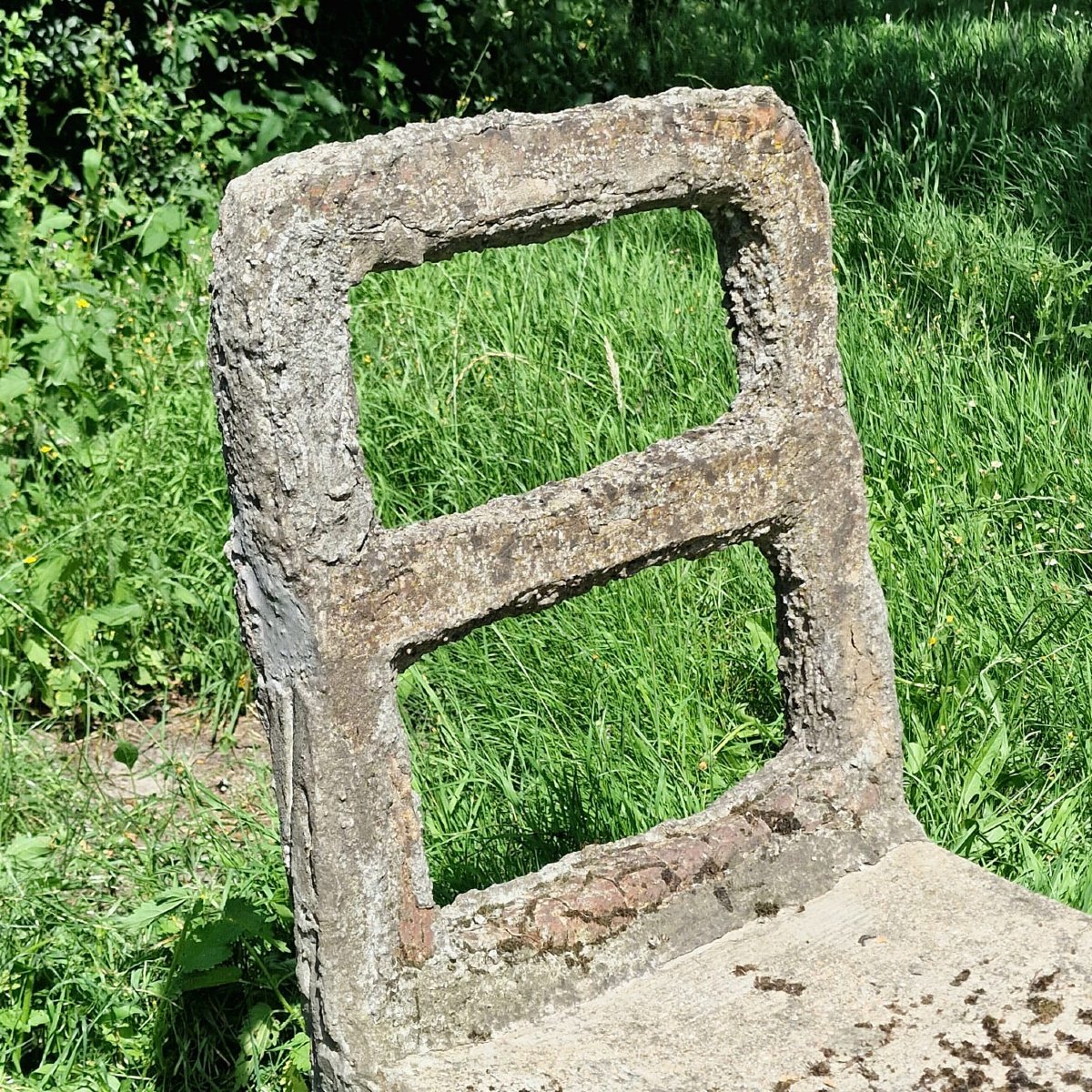 Chaise en faux bois-photo-4