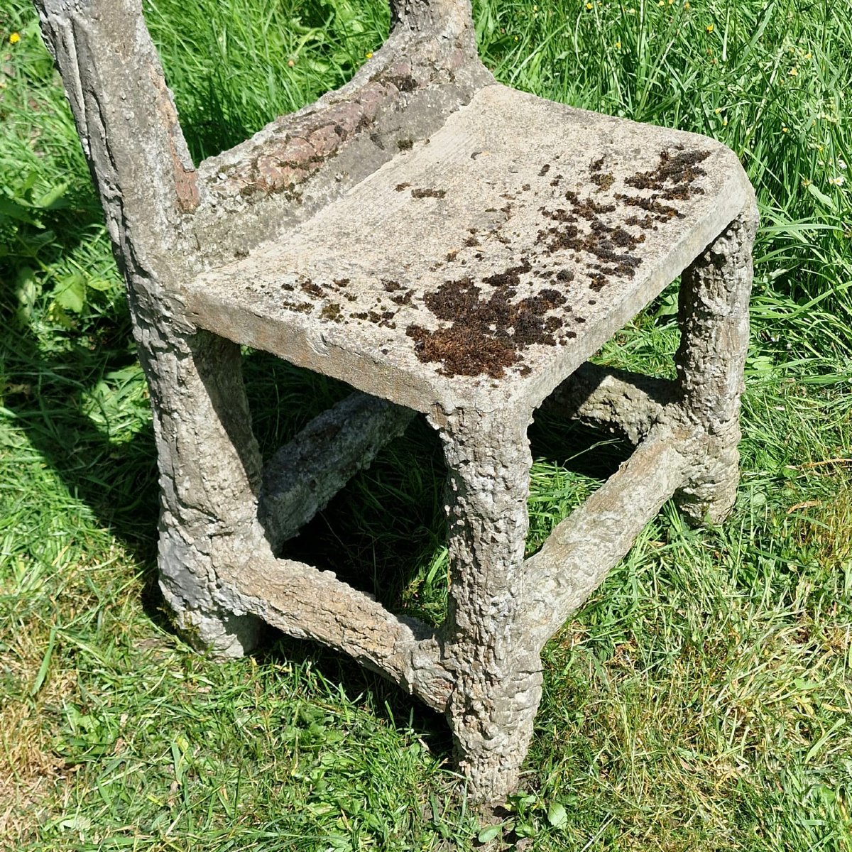Chaise en faux bois-photo-2