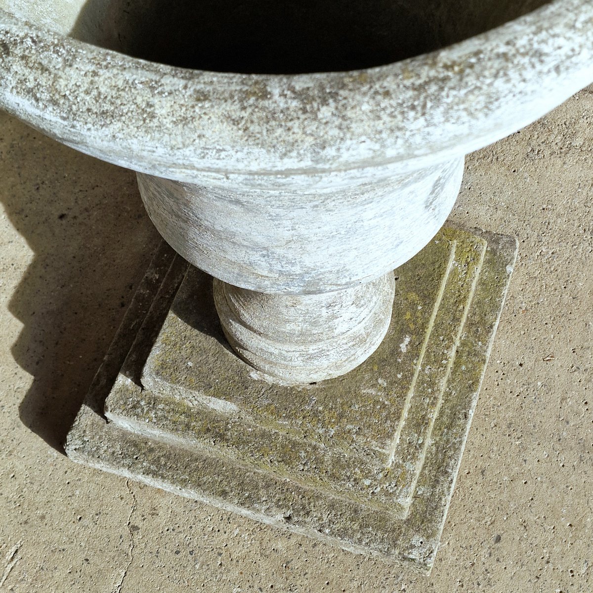 Large Station Planter-photo-3