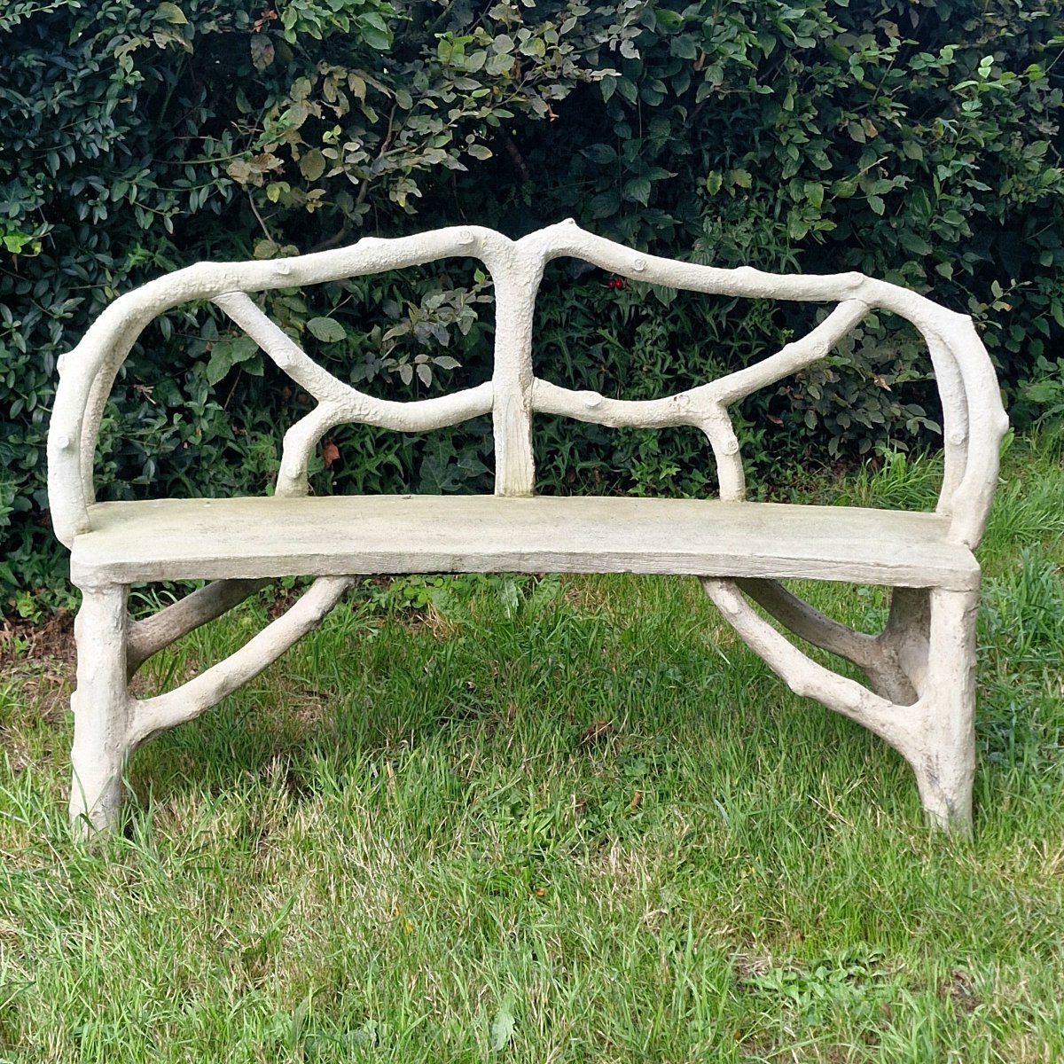 Banc de jardin incurvé en faux bois-photo-2