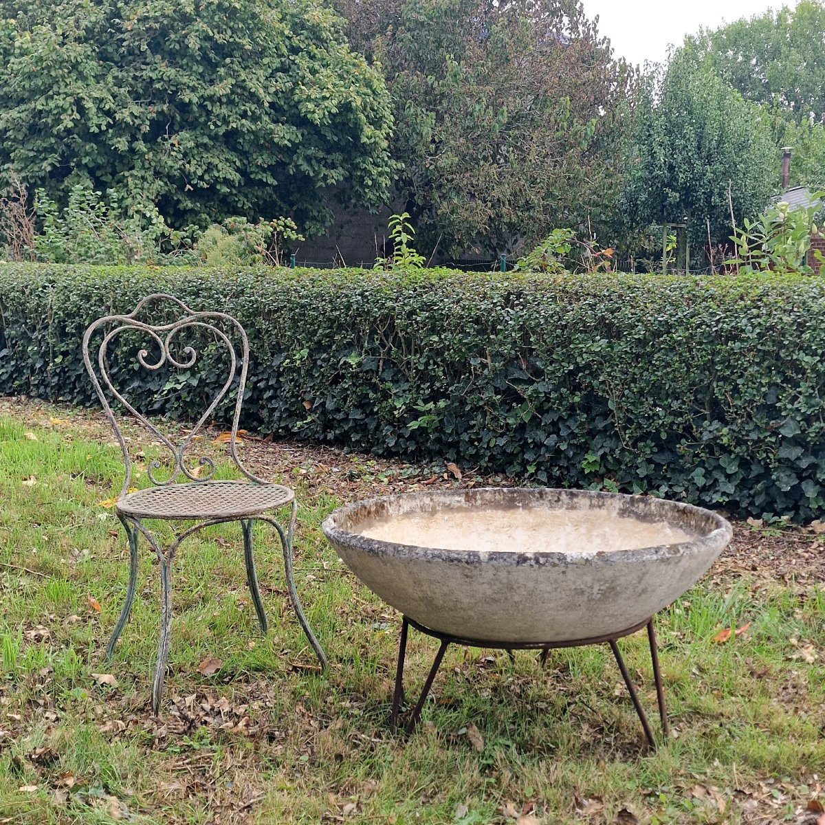 4 jardinières Willy Guhl sur pied-photo-2