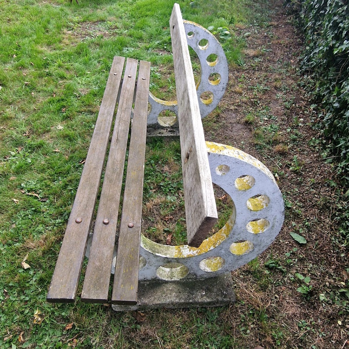 Garden Bench-photo-3