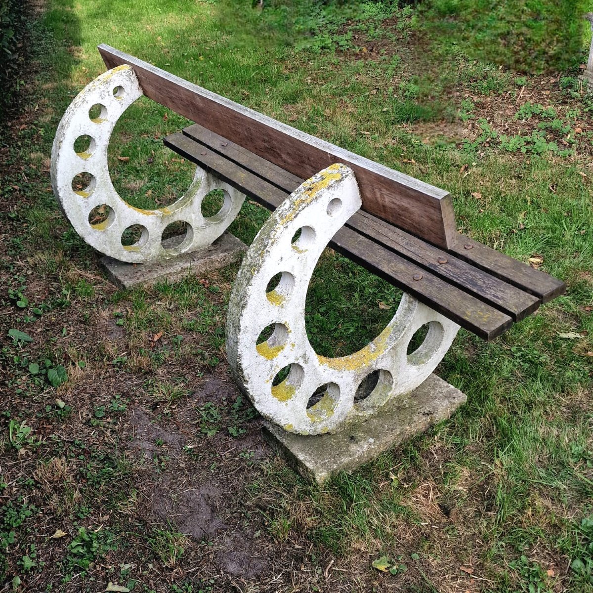 Garden Bench-photo-3