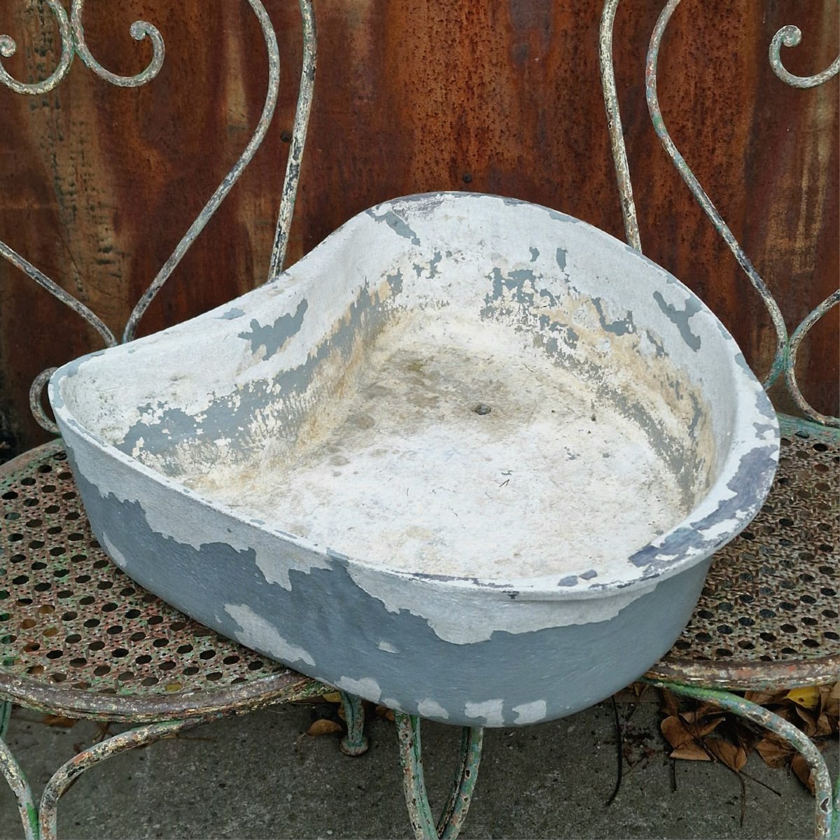 Rare Jardinière Willy Guhl