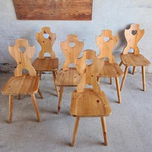 6 Wooden Heart Chairs