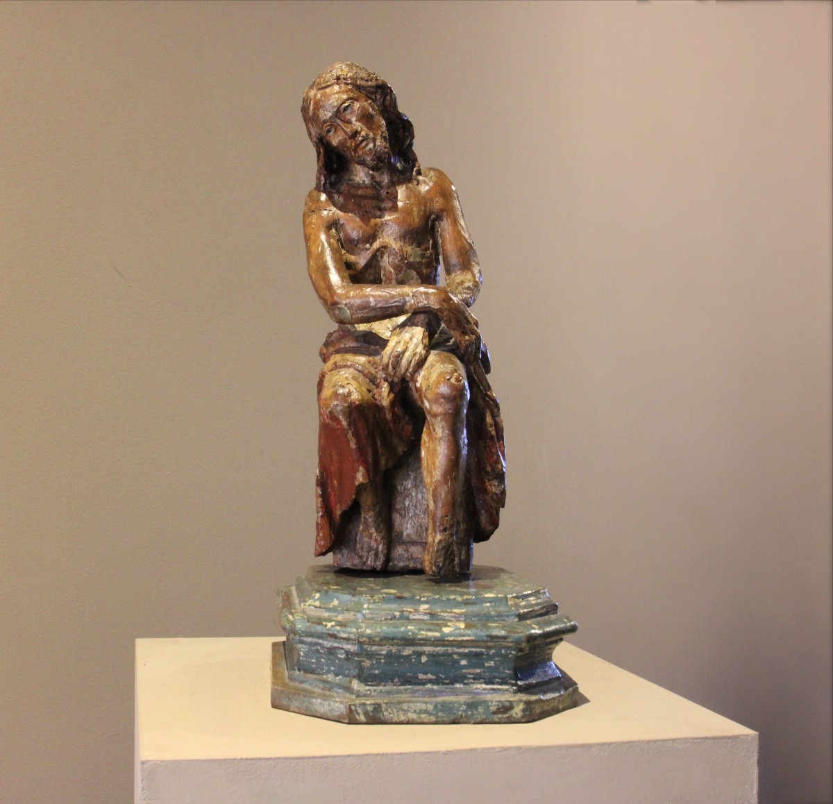 Le Christ sur la pierre froide