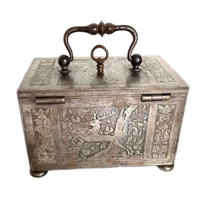 Coffret A Bijoux De Nuremberg XVII