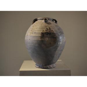 Grande cruche de Pingsdorf médiéval