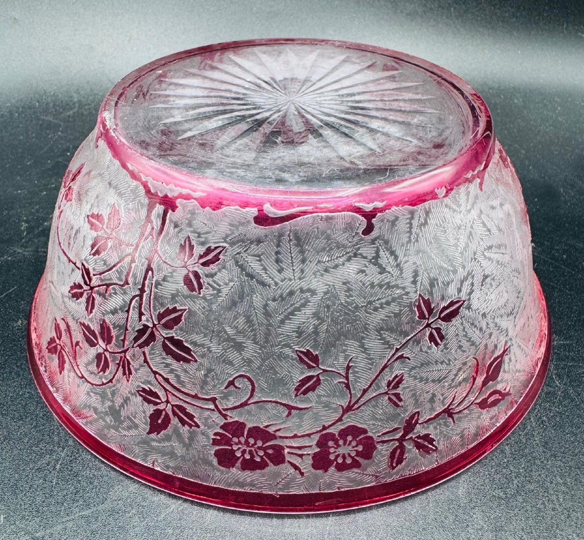BACCARAT - Coupe en cristal dégagé à l'acide-photo-2