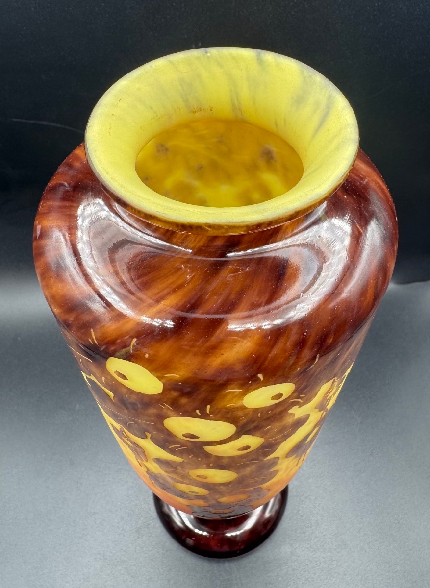 Charles SCHNEIDER - Le Verre Français - Grand vase à décor de feuilles de chêne-photo-3