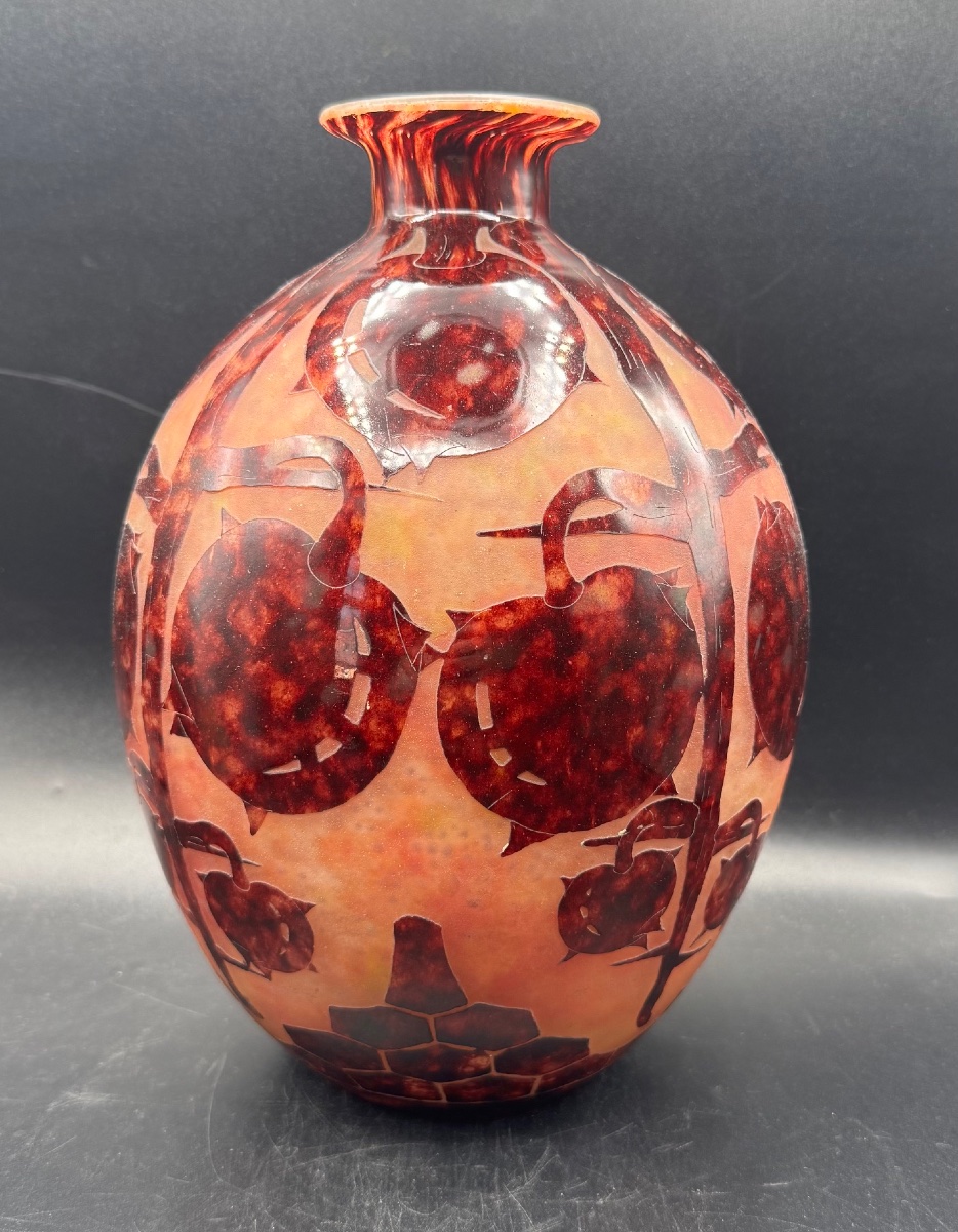 Charles Schneider - Le Verre Français - Vase With Chestnut Design-photo-2