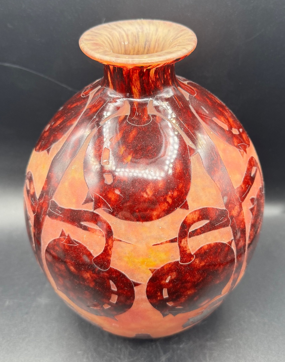 Charles Schneider - Le Verre Français - Vase With Chestnut Design-photo-3