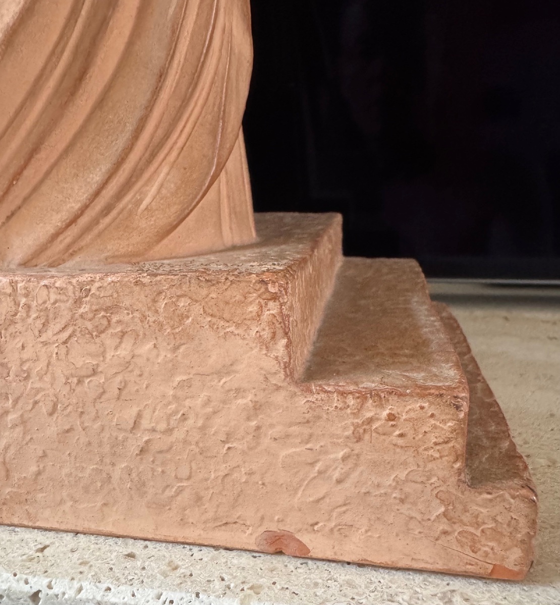 D.h.chiparus - Elegant Young Woman In Terracotta - Reveyrolis - Art Deco Period-photo-3