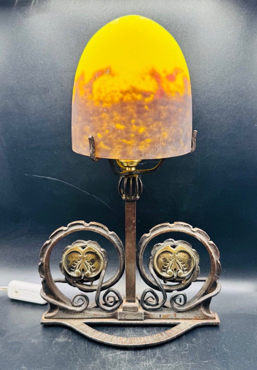Art Deco Lamp In Wrought Iron, Bronze, And Marble-effect Glass—in The Style Of Brandt Or Zadounaisky