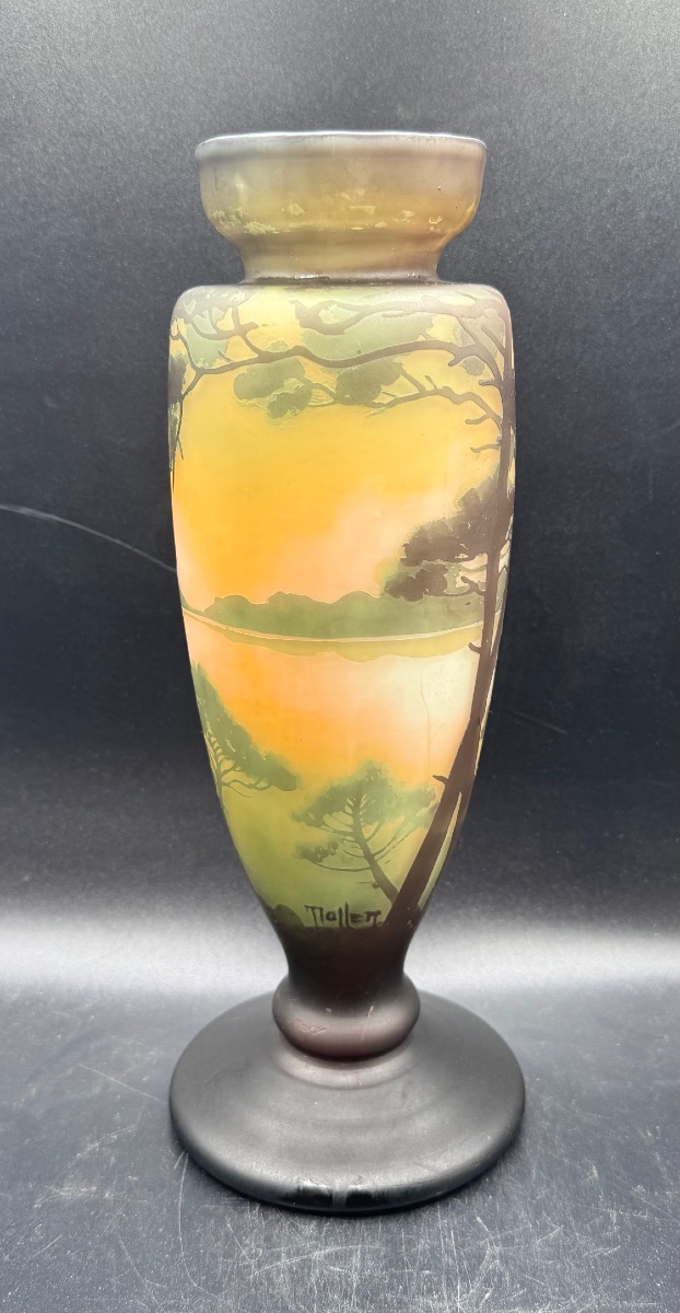Muller Frères - Vase With A Lake Landscape Design-photo-1