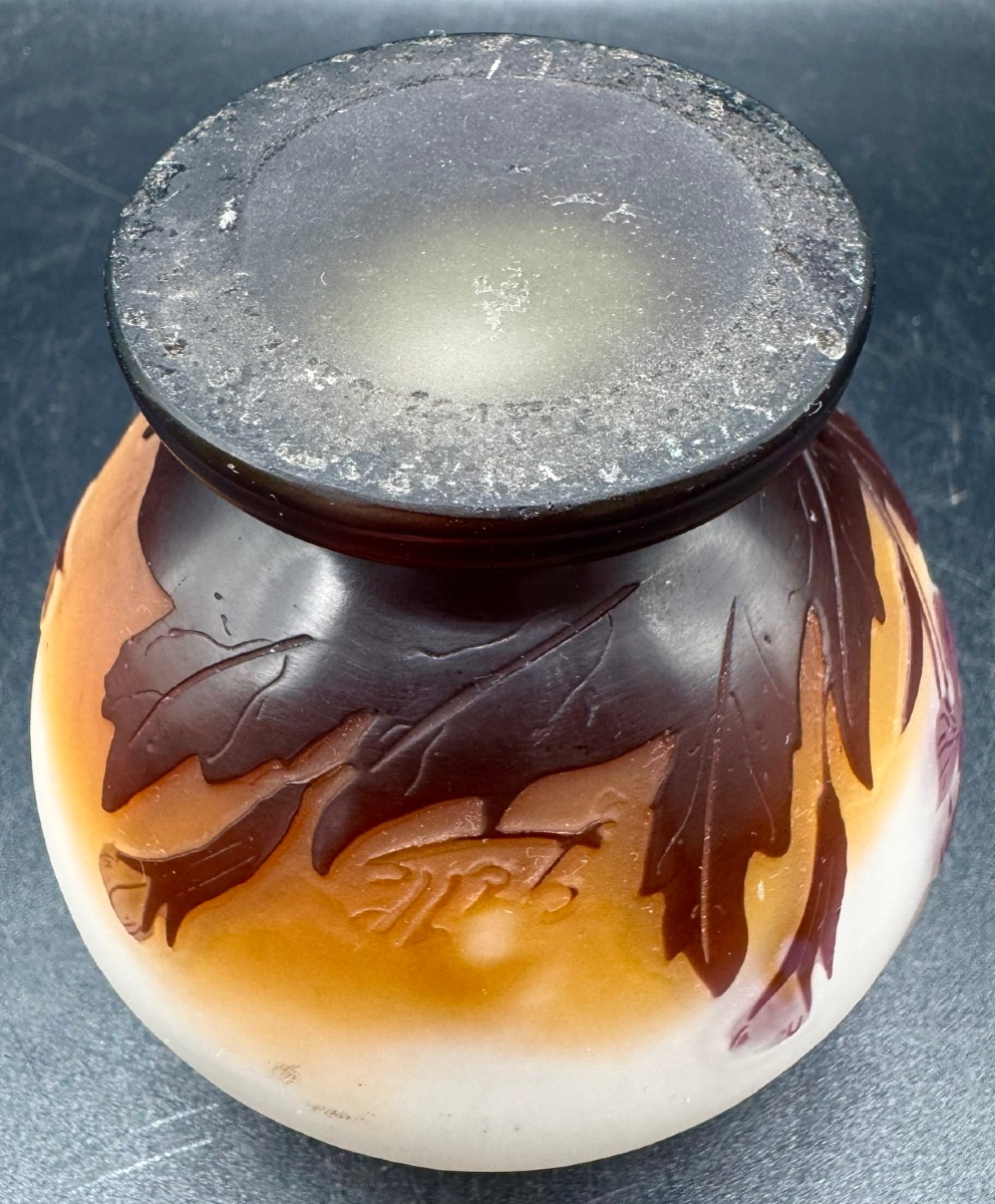Emile Gallé - Small Art Nouveau Vase With Floral Design-photo-5