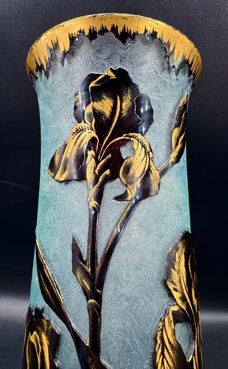 Baccarat - Large Multilayered Crystal Vase With Acid-etched Iris Design - Circa 1900-photo-4