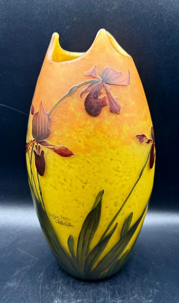 MULLER FRÈRES LUNEVILLE - Vase d'époque Art Nouveau à décor d'iris-photo-2