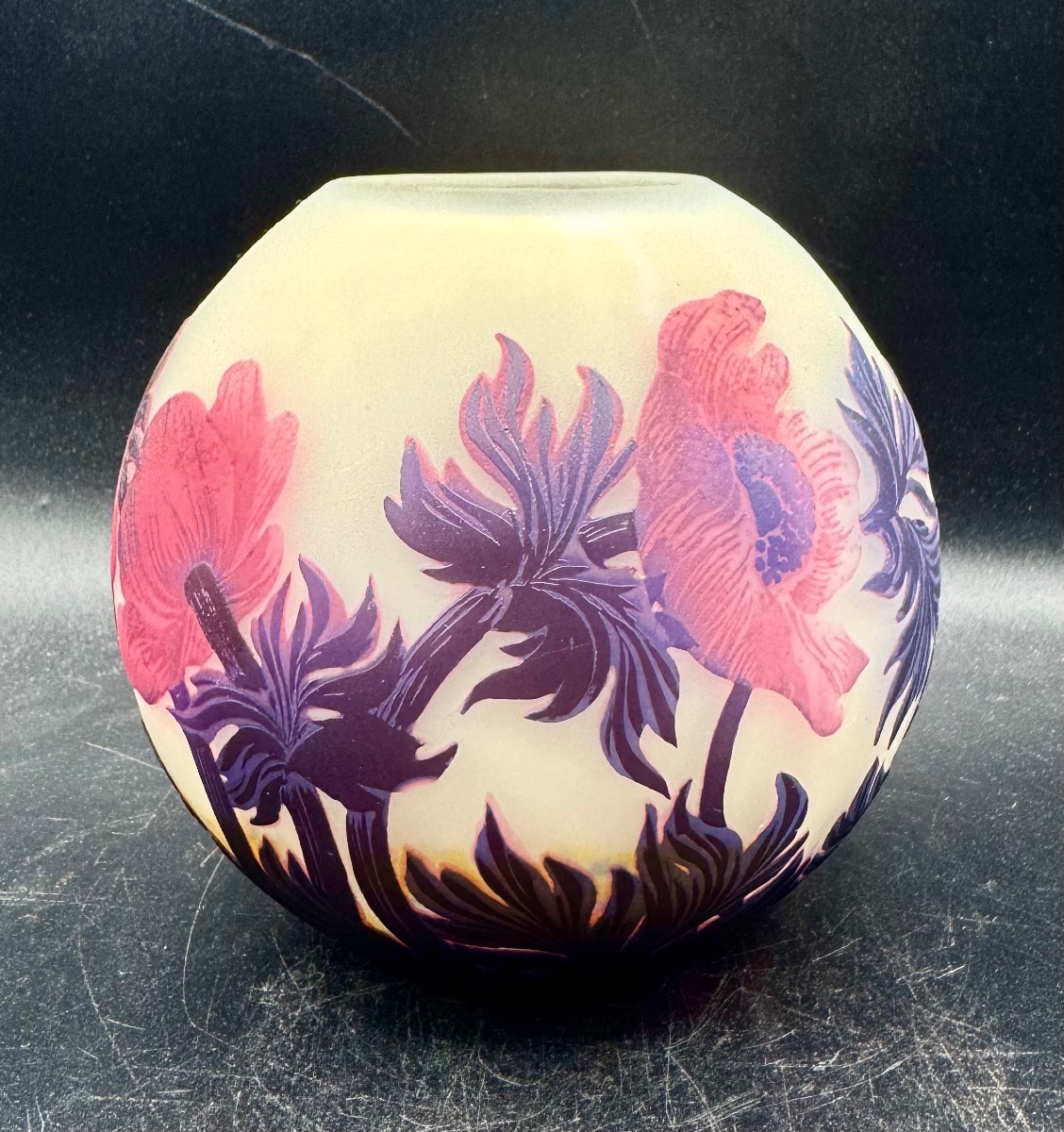 MULLER FRÈRES LUNEVILLE - Vase boule à décor de coquelicots - Époque Art Déco-photo-2
