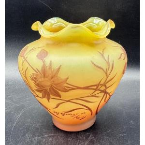 Cristallerie de Pantin - Vase parlant en cristal dégagé à l'acide " cheveux de venus "