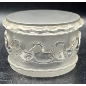 LALIQUE France - Boite / Bonbonnière à décor de cygnes