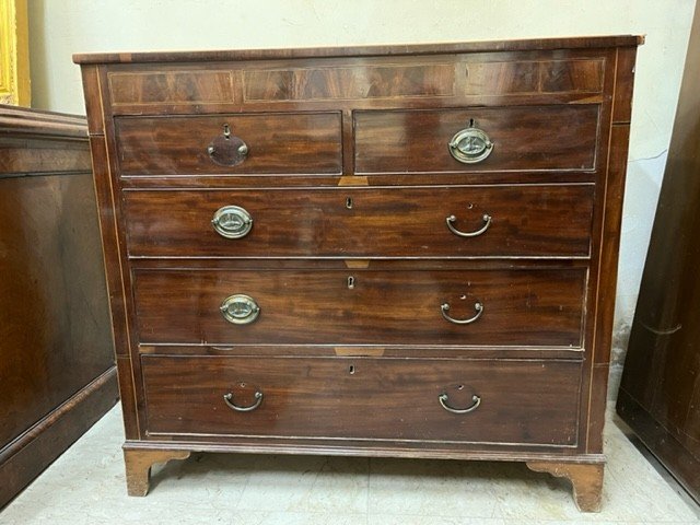 Mahogany Chest-photo-7