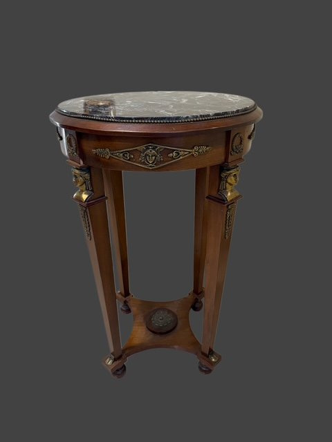 Table avec bronzes-photo-4