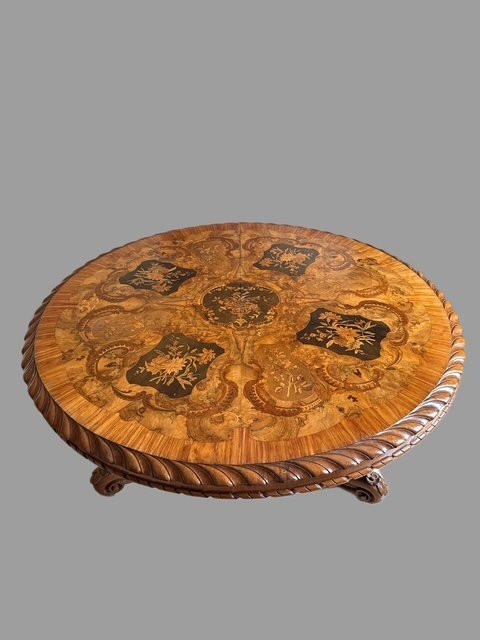 Inlaid Center Table.-photo-2